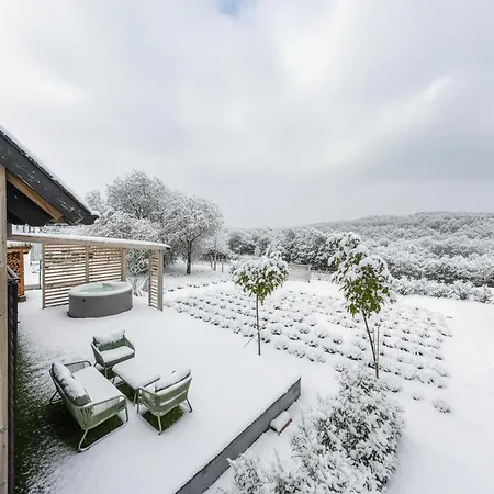 Wowcabin - شاليه Lovas